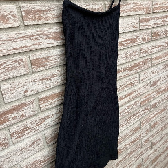 Urban Outfitters Black Dress - Picture 3 of 11